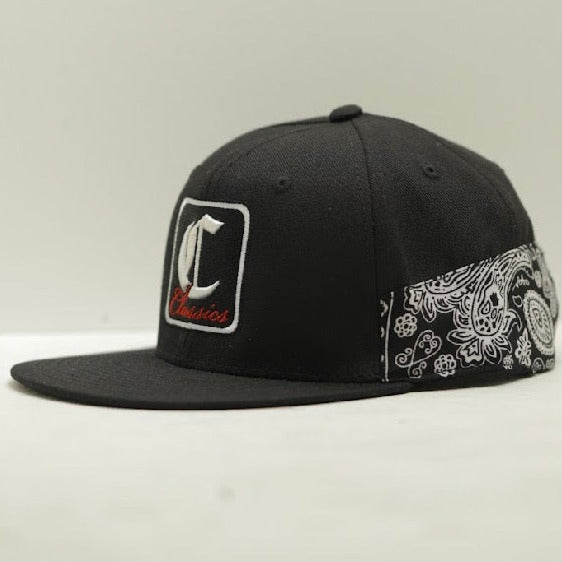 Captivate Classics Snap backs
